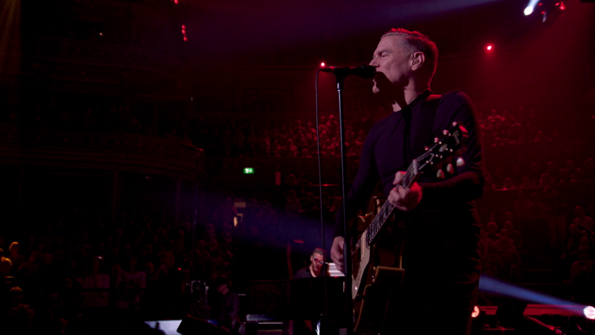 Bryan Adams v Royal Albert Hall Vecer plny hudby vasne a nostalgie