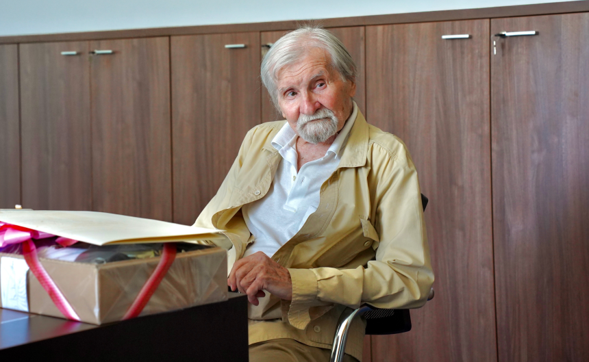 Legendarny reziser a kameraman STVR oslavuje 85 rokov