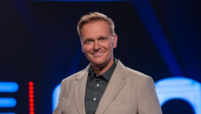 Martin Nikodym medzi otazkami kostymami a kamerami