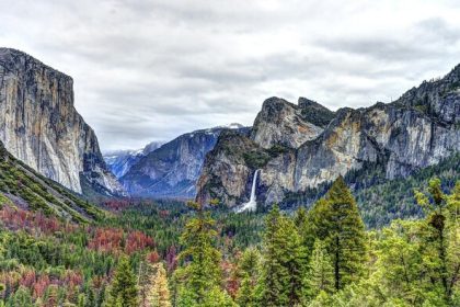 Smradi 2 su jednoducho skveli krotitelia filmov radio slovensko