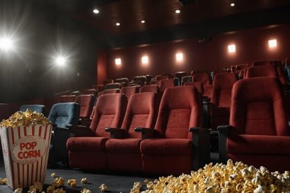 Blaznivo zatial najlepsia komedia roka Krotitelia filmov Radio Slovensko