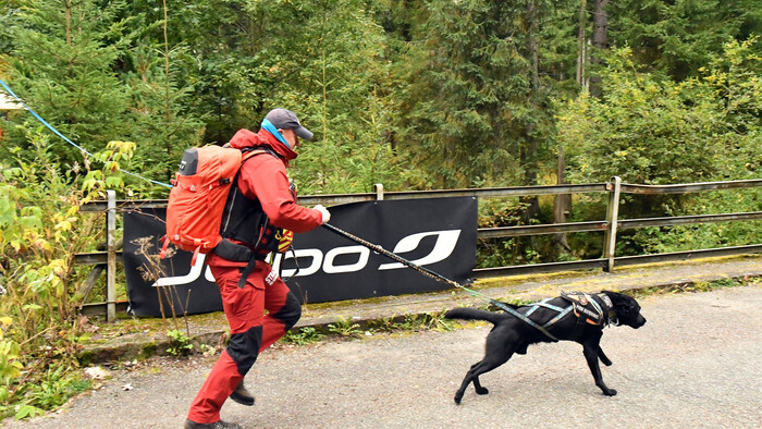 Kynologicka rallye Horskej zachrannej sluzby Radiovikend