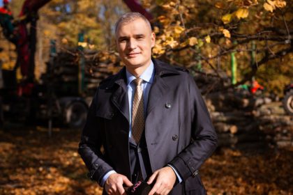 Predstavte si ho v kuchyni Toto o Lubomirovi Bajanikovi prezradila jeho kolegyna