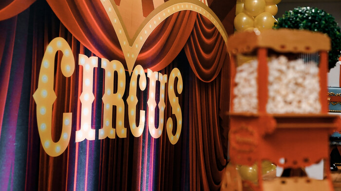 Cirkuskus v Novej trznici Reportaz tyzdna Radio Slovensko