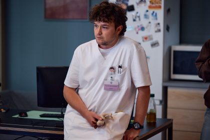 Doma ma krasnu ocenenu herecku Kto je partnerka Mateja Babeja z Dotyku zivota II