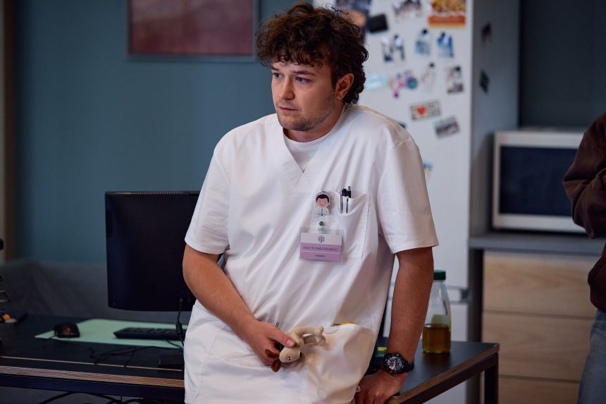 Doma ma krasnu ocenenu herecku Kto je partnerka Mateja Babeja z Dotyku zivota II