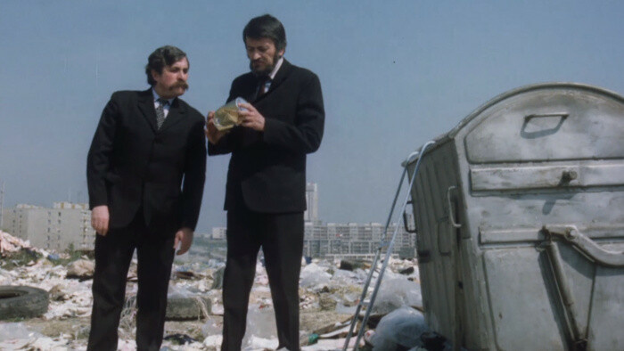 Klasicka sci fi komedia s nesmrtelnou dvojicou Lasica a Satinsky ako ufoni