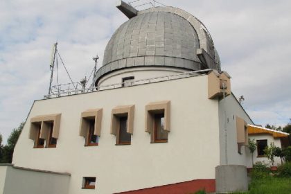 Serial RRZ Astronomicke a geofyzikalne observatorium v Modre Serial Radia Regina Zapad Radio Regina Zapad