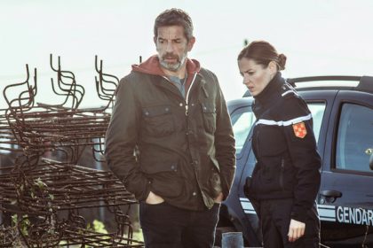 Niekto zavrazdil znameho farmara Vedla jeho tela sa nasla tajomna sprava