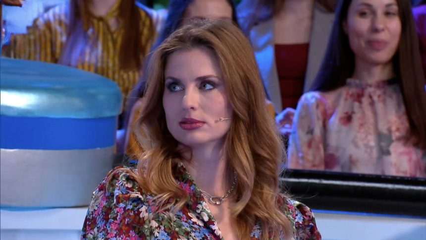 pupok slovenskej moderatorky sa objavil v piesni preco to vsetci riesia