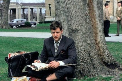 Genialny matematik dokazal ze schizofrenia neznamen koniec Za svoj prinos ziskal Nobelovu cenu