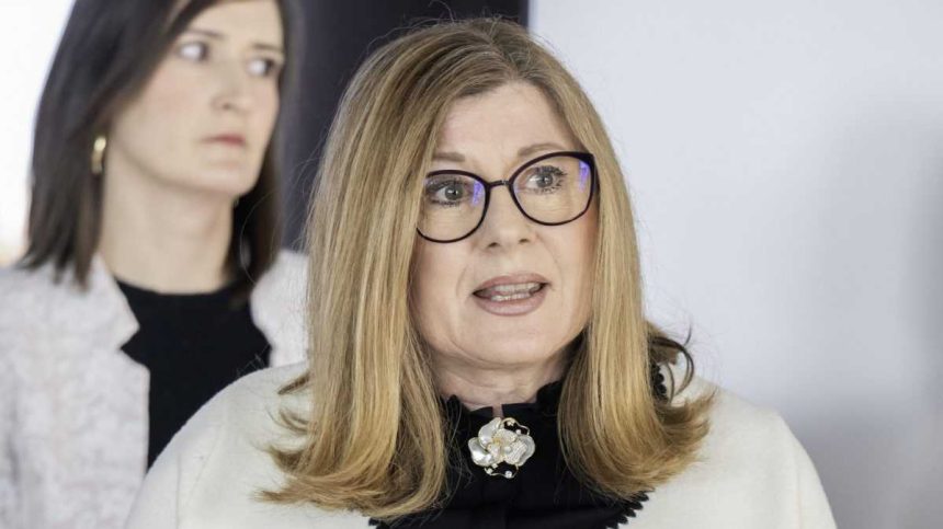 exministerke podohospodarstva matecnej zrusili obvinenie