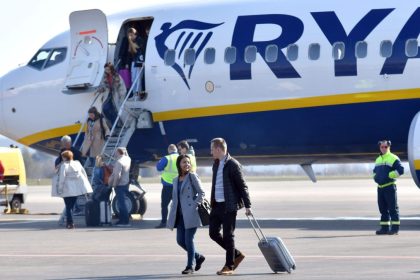 Spolocnost Ryanair zmenila pravidla sedenia v lietadlach pre rodiny
