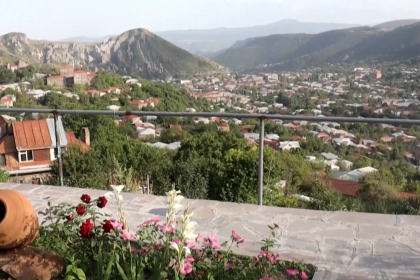 Armensko sa snaz lakat turistov z Eurpy ponuka historicke pamiatky a srdecne prijatie domacich