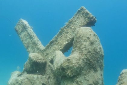 Chorvatsko skryva unikat pod hladinou Turisti mozu navstivit jedine podmorske muzeum s krizovou cestou