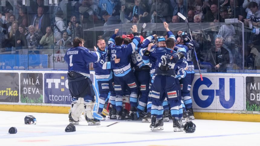 Hned na uvod repriza vlaniarsieho finale a viacero horucich derby Pozname rozlosovanie novej sezony Tipsport ligy