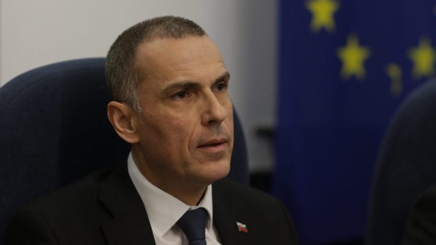 Maros Zilinka napadol rozhodnutie prezidenta Pellegriniho voci riaditelovi SIS Gasparovi 1