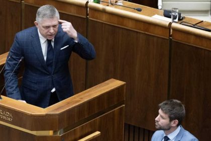 Novy statny prieskum PS predstihlo Smer najviac si polepsili Demokrati a z vladnych stran iba SNS