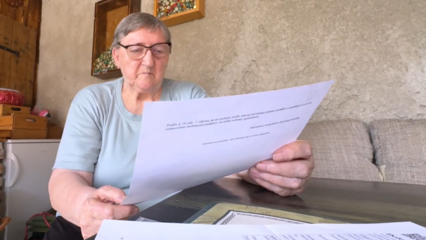 Pani Emilii so skromnym dochodkom stat odmietol energopomoc Na adrese byva so synom no su samostatnymi odberatelmi