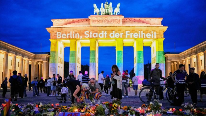 Po utoku na berlinsky pochod Pride zostalo sklamanie a mnozstvo otazok pise tyzdennik Spiegel