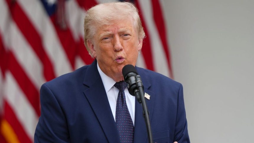 Trump sa na samite NATO stretne so Zelenskym Ukrajina ziada od USA dalsie rakety pre systemy Patriot