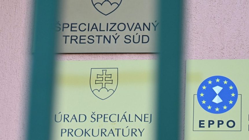 V referende sa rozhodne aj o obnove NAKA a USP Vysetrovali viacere kauzy spojene so Smerom