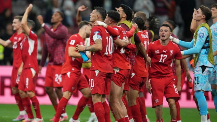 VIDEO Svajciari vyradili Alzirsku a postupili do osemfinale MS