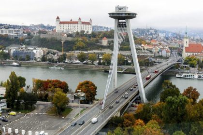 Volebna mapa Bratislavy sa meni Pocet volebnch obvodov sa znizi najmensie mestske casti protestuju