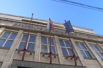 pre bombovu hrozbu evakuovali budovu generalnej prokuratury je to smutna vizitka tejto doby reagoval m zilinka