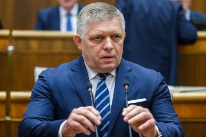 Fico stanovil tri hlavne rozpoctove priority na buduci rok Zameriavaju sa najma na investicie