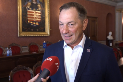 P Bondra Nemali by sme sa druhym pozerat do taniera Na hokejovej urovni robime na Slovensku zazraky