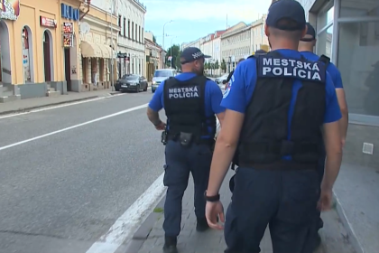 Utok na Indov v Nitre nezostal bez reakcie Vysetrovatel zacal stihanie mestski urad slubuje viac policajtov