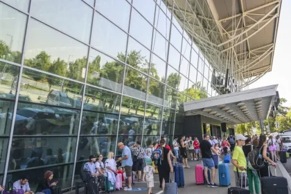 August bol na slovenských letiskách rekordný. Počet komerčných letov stúpol najviac v EÚ