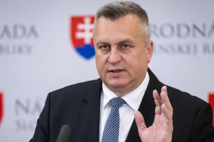 Danko objasnil výčitky Tarabovi, naznačil spojenie so susedom