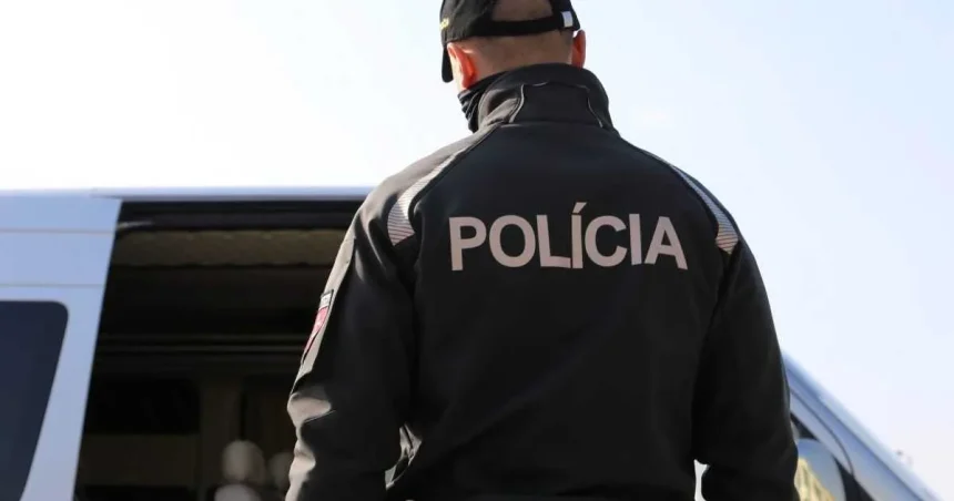 Dvaja stredoškoláci čelia obvineniu z prípravy vraždy spolužiaka