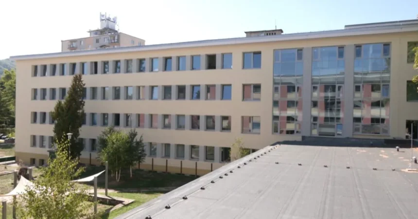 Internát vo Zvolene po rekonštrukcii: spoločné sprchy a toalety končia