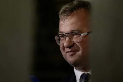 Koalícia môže prísť o väčšinu, do parlamentu sa možno vráti Šalitroš