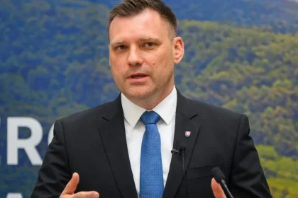 Minister Taraba: Ak by malo prísť k odvolaniu, bol by to najbizarnejší moment