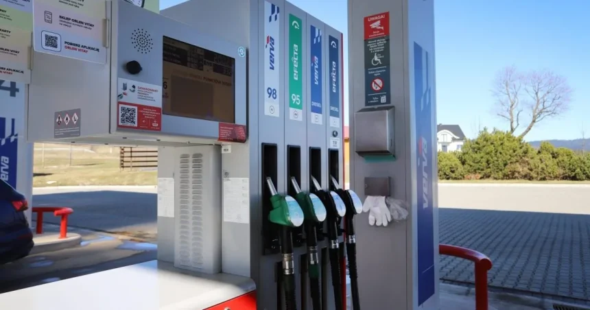 Nafta takmer prekročila dva eurá za liter, ceny palív ako na začiatku invázie