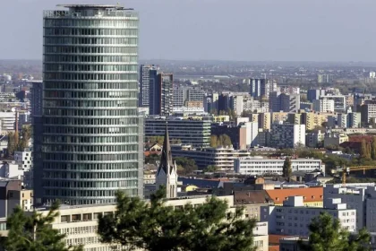 NBS zlepšila výhľad rastu slovenskej ekonomiky a očakáva nižšiu infláciu