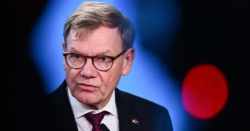 Nemecký minister zahraničia rokoval s Lavrovom o dronoch a hybridných útokoch