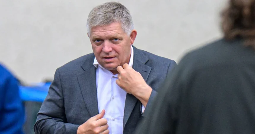 Opozícia kritizuje Fica za článok 5, ten varuje pred vojnou v Európe