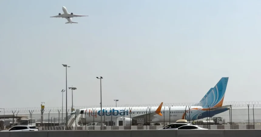 Pilot z Dubaja do Tel Avivu chcel zrejme havarovať, druhého mal pobodať