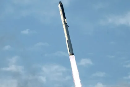 Raketa Starship prvýkrát dosiahla obežnú dráhu Zeme