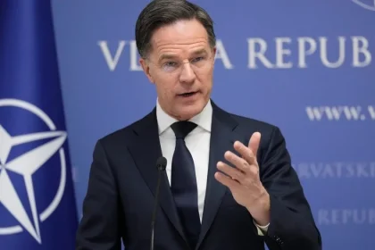Rutte: Nebuďme naivní, čo je Putin schopný urobiť proti NATO