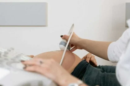 Sociálna poisťovňa sľubuje ľahší prístup k dávkam: Zmeny čakajú tehotné aj dôchodcov