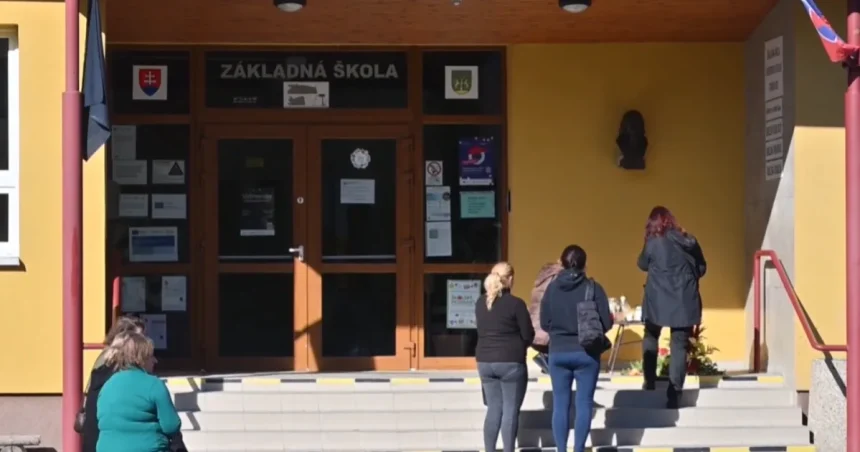 Staškov po tragédii: smútok a šok strieda snaha pomáhať