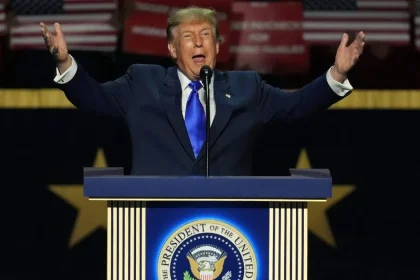 Trump sľubuje tisíce dolárov za výhru republikánov: Predstierajte, že som na lístku