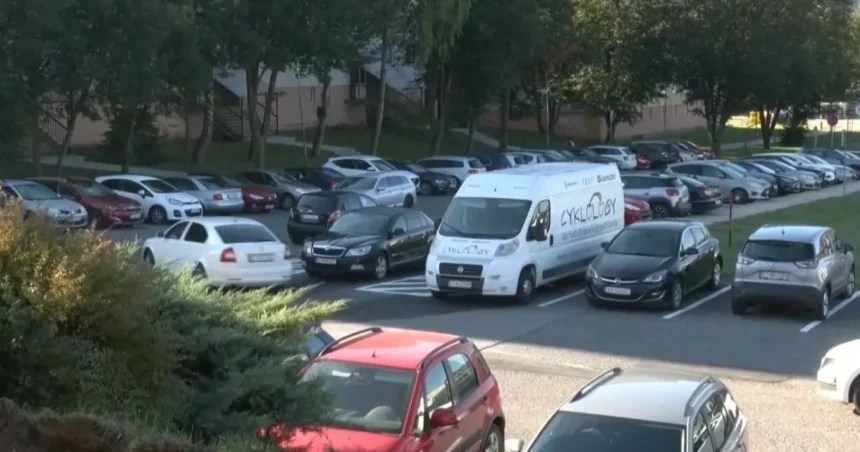 Detva: Parkovanie zatiaľ zdarma, radnica chystá novú politiku