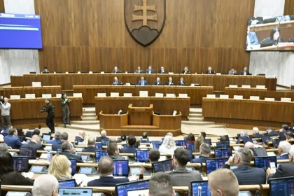 Koalícia verí, že rozpočet prejde aj napriek krehkej väčšine